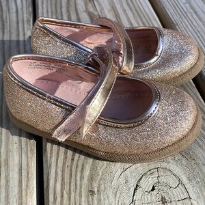 Olive & Edie Lil Gracie Glitter Mary Jane Flats Size 5